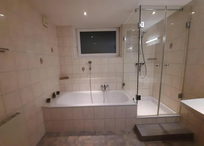 Schafferhaeusl, * Tux